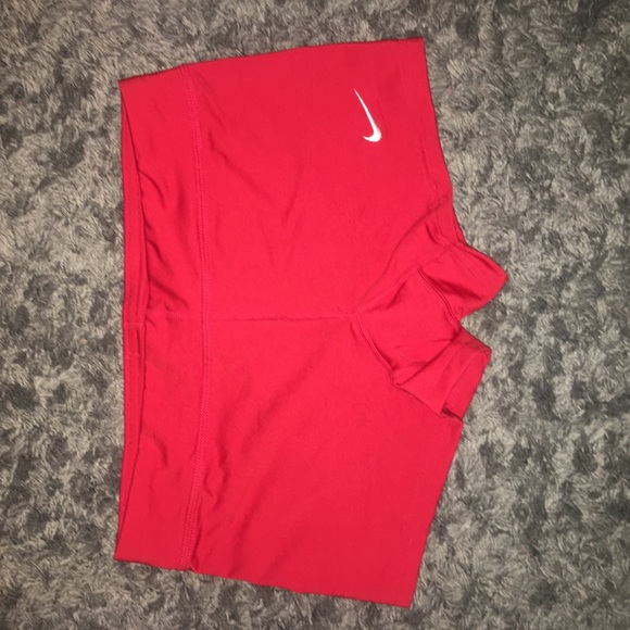 Black and red Nike spandex - Picture 2 of 2